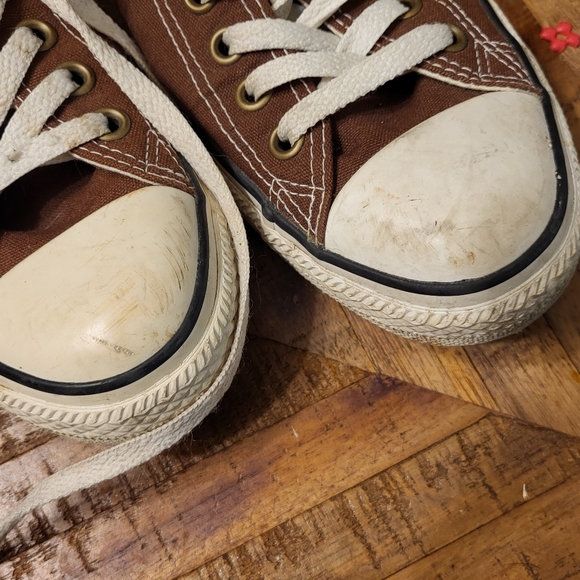 Brown converse size 9 mens - Picture 2 of 3